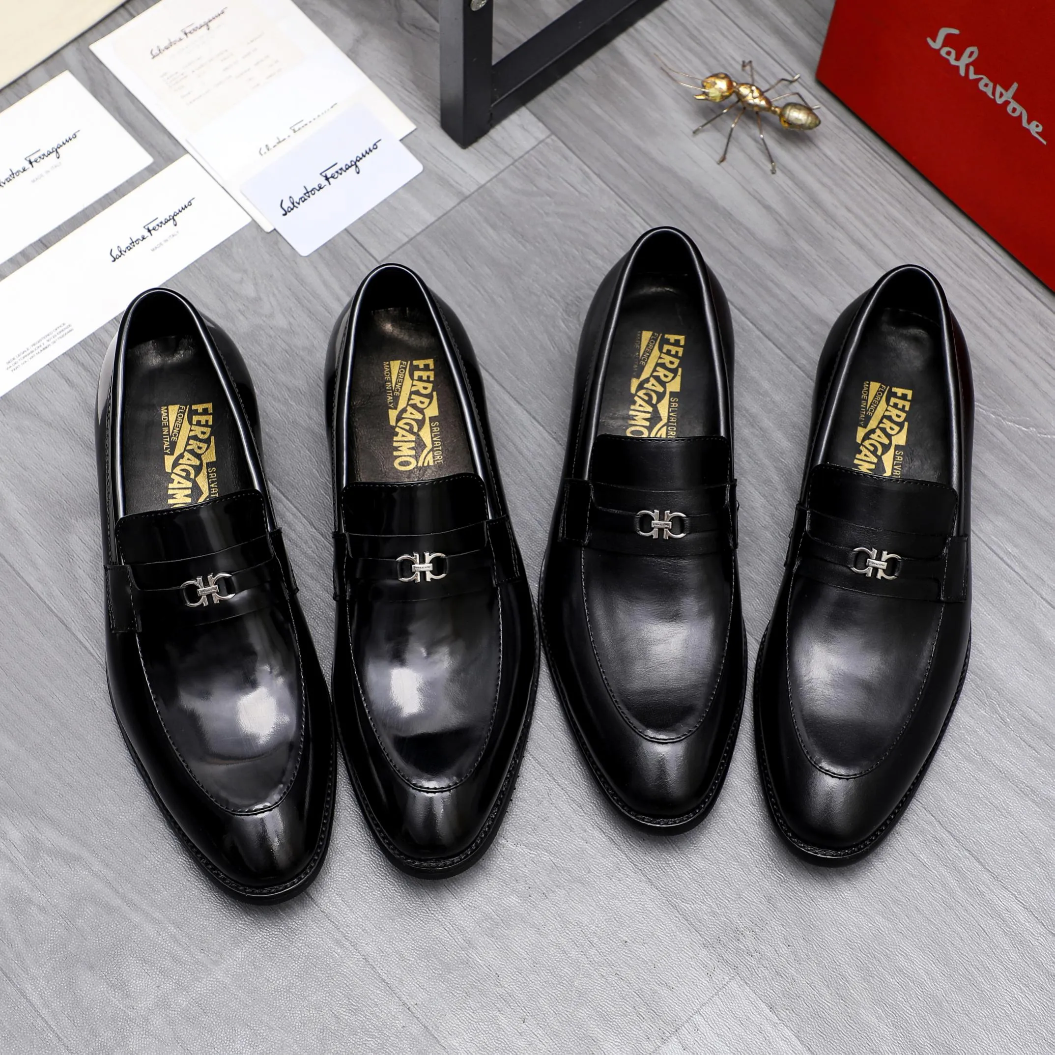 Men's shoes 💰480 Product trademark: Ferragamo " Ferragamo ] Business slip-on leather shoes Regular size: 39-44 Product materials: Selected high-quality cowhide upper, cowhide lining, original outsole